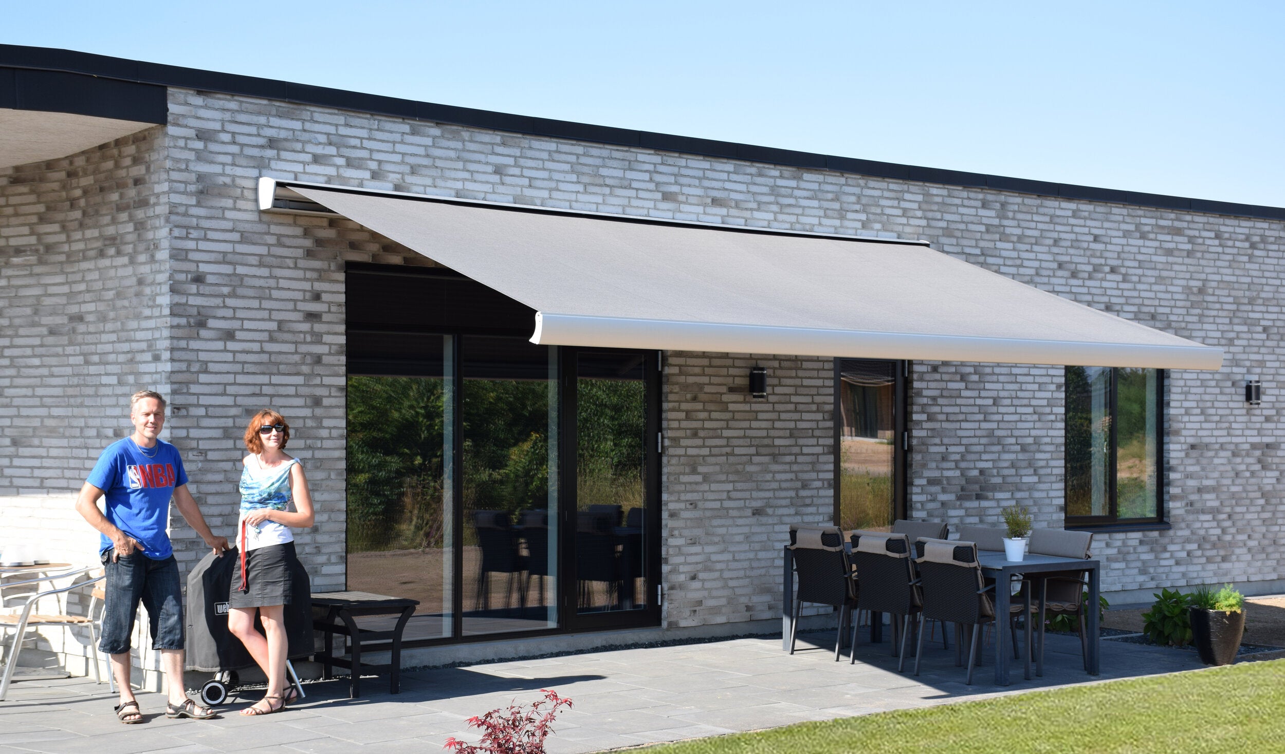 OUTLET TILBUD / AluxMarkise 293x250 cm - Natureloxeret markise med råhvid nist dug(7972)